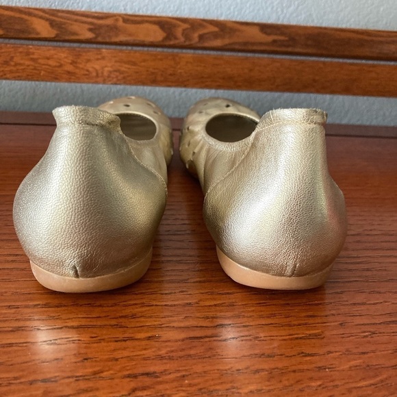 Sabrinas Flats Size 41 Gold metallic US Size 9-9.5 - Picture 4 of 8